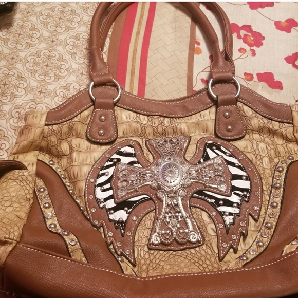 Purse - Picture 1 of 1